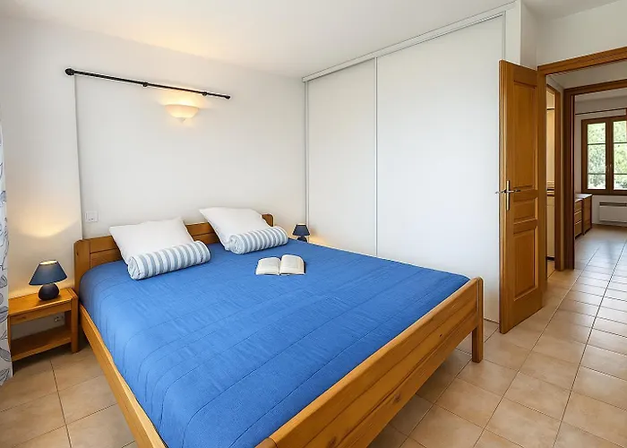 Feriehus La Baume Quinson